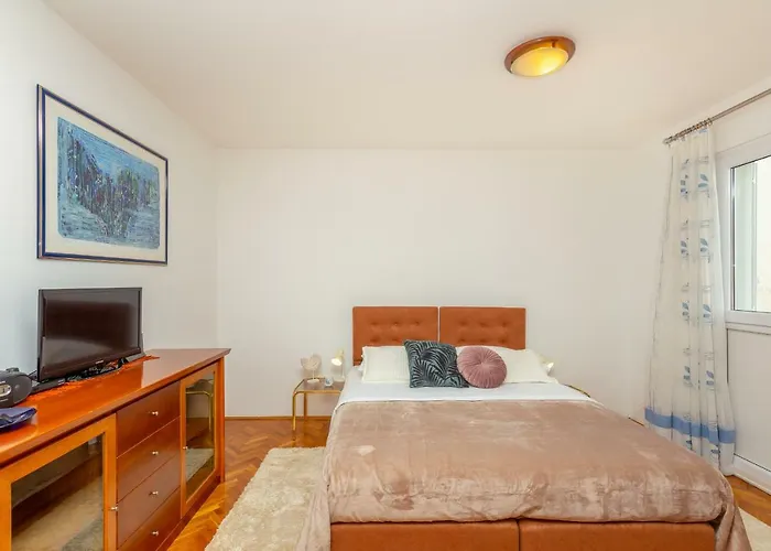 Hedera Estate, Hedera 5 Appartement *