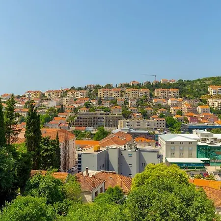 Hedera Estate, Hedera 5 Lägenhet